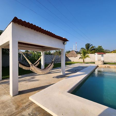 Pergola'S Road House Villa Campeche Exterior photo